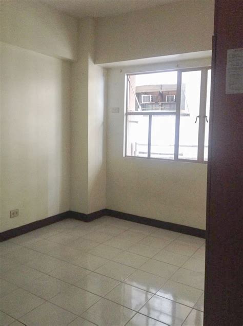 Studio For Rent Cityland Makati .